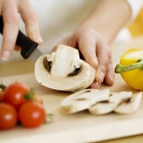 10 Món Ăn Giảm Cân Dễ Làm Tại Nhà: Ngon, Đơn Giản Và Giữ Dáng Hiệu Quả