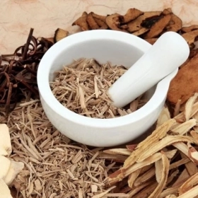 7 bài thuốc dân gian chữa thiếu máu não hiệu quả tại nhà