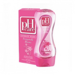Dung dịch vệ sinh phụ nữ hương hoa hồng quyến rũ PH Care Passionate Bloom 150ml
