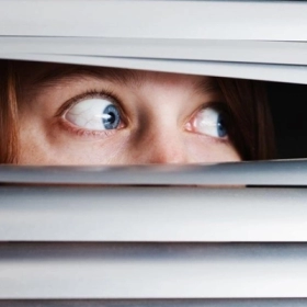 Agoraphobia Là Gì? Dấu Hiệu, Nguyên Nhân Và Phương Pháp Điều Trị