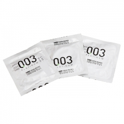 Bao Cao Su Okamoto 0.03 Platinum, Hộp 3 Cái