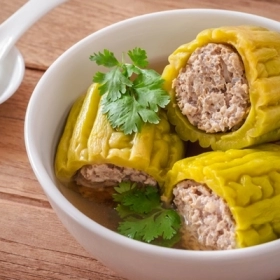 Bầu Ăn Khổ Qua Được Không? Lợi Ích, Rủi Ro Và Lưu Ý