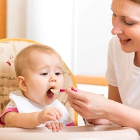 Bé 6 Tháng Ăn Được Thịt Gì? 7 Loại Thịt Giúp Bé Phát Triển Khỏe Mạnh