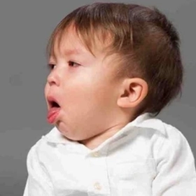 Bé Bị Ho Khan Liên Tục Phải Làm Sao? Nguyên Nhân Và Cách Xử Trí