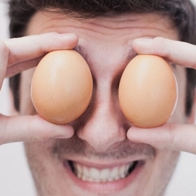 Bị Đau Mắt Có Được Ăn Trứng Không? Giải Đáp Thắc Mắc