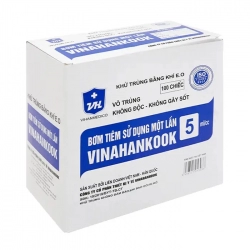 Bơm tiêm Vinahankook 5ml/cc Hộp 100 cái Bơm tiêm Vinahankook 5ml/cc Hộp 100 cái