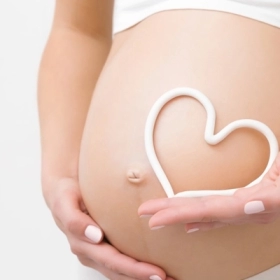 Cách Làm Trắng Da Cho Bà Bầu An Toàn Mà Không Ảnh Hưởng Thai Nhi