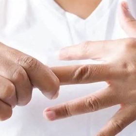 Cách Lấy Dằm Sâu Trong Tay An Toàn, Không Đau