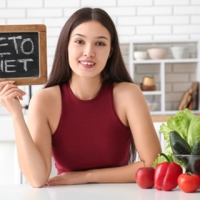 Chế Độ Ăn Keto Là Gì? Nguyên Tắc, Lợi Ích Và Thực Đơn Mẫu