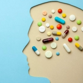 Có nên uống thuốc bổ não thường xuyên không?