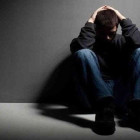 Dấu Hiệu Của Tự Kỷ Ở Người Lớn: Cách Nhận Biết Sớm Và Hướng Hỗ Trợ Hiệu Quả