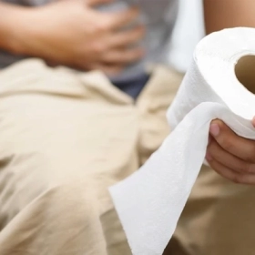 Đi Ngoài Phân Đen Là Bệnh Gì? 12 Nguyên Nhân Thường Gặp