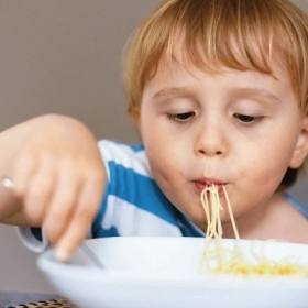Gợi Ý Món Mì Ăn Dặm Cho Bé: 10 Công Thức Dễ Nấu