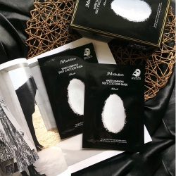 Mặt nạ kén tằm JM Solution Water Luminous Silky Cocoon Mask (Hộp 10 miếng 35ml) Mặt nạ kén tằm JM Solution Water Luminous Silky Cocoon Mask (Hộp 10 miếng 35ml)