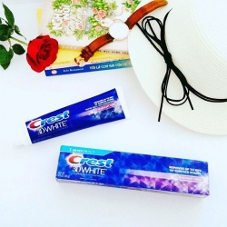 Kem Đánh Răng 3D Crest White 181g