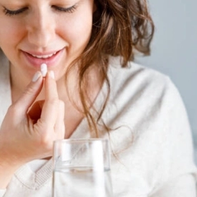 Kẽm Kết Hợp Với Vitamin C Có Tác Dụng Gì? Lợi Ích Cho Sức Khỏe