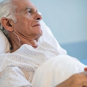 Liệt nửa người: Nguyên nhân, dấu hiệu và lộ trình phục hồi