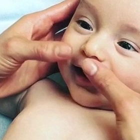 Mẹo Dân Gian Chữa Nghẹt Mũi Cho Trẻ Sơ Sinh An Toàn, Dễ Áp Dụng