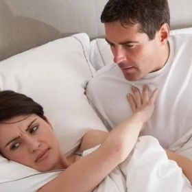 Nang Naboth Cổ Tử Cung Là Gì? Nguyên Nhân Và Cách Điều Trị