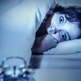 Ngủ Mở Mắt Có Nguy Hiểm Không? Nguyên Nhân Và Cách Khắc Phục