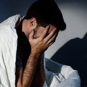 Nguyên Nhân Khiến Nam Giới Dễ Mất Ngủ Sau Quan Hệ