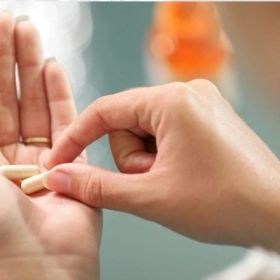 Những Bệnh Không Nên Uống Collagen: Bác Sĩ Cảnh Báo Đừng Bỏ Qua