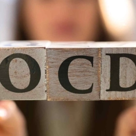 OCD Là Gì? Hiểu Đúng Về Rối Loạn Ám Ảnh Cưỡng Chế OCD Là Gì? Hiểu Đúng Về Rối Loạn Ám Ảnh Cưỡng Chế