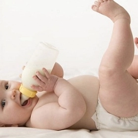 Sữa Non Colostrum Là Gì? Công Dụng Và Lợi Ích Đối Với Sức Khỏe