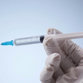 Tiêm Trưởng Thành Phổi Là Gì? Nguyên Nhân, Chỉ Định Và Lợi Ích