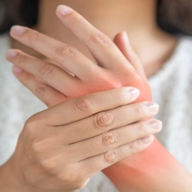 Viêm Khớp Dạng Thấp: Nguyên Nhân, Triệu Chứng Và Cách Điều Trị Hiệu Quả