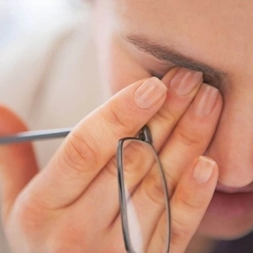 Viễn Thị Là Gì? Dấu Hiệu Nhận Biết Và Cách Khắc Phục